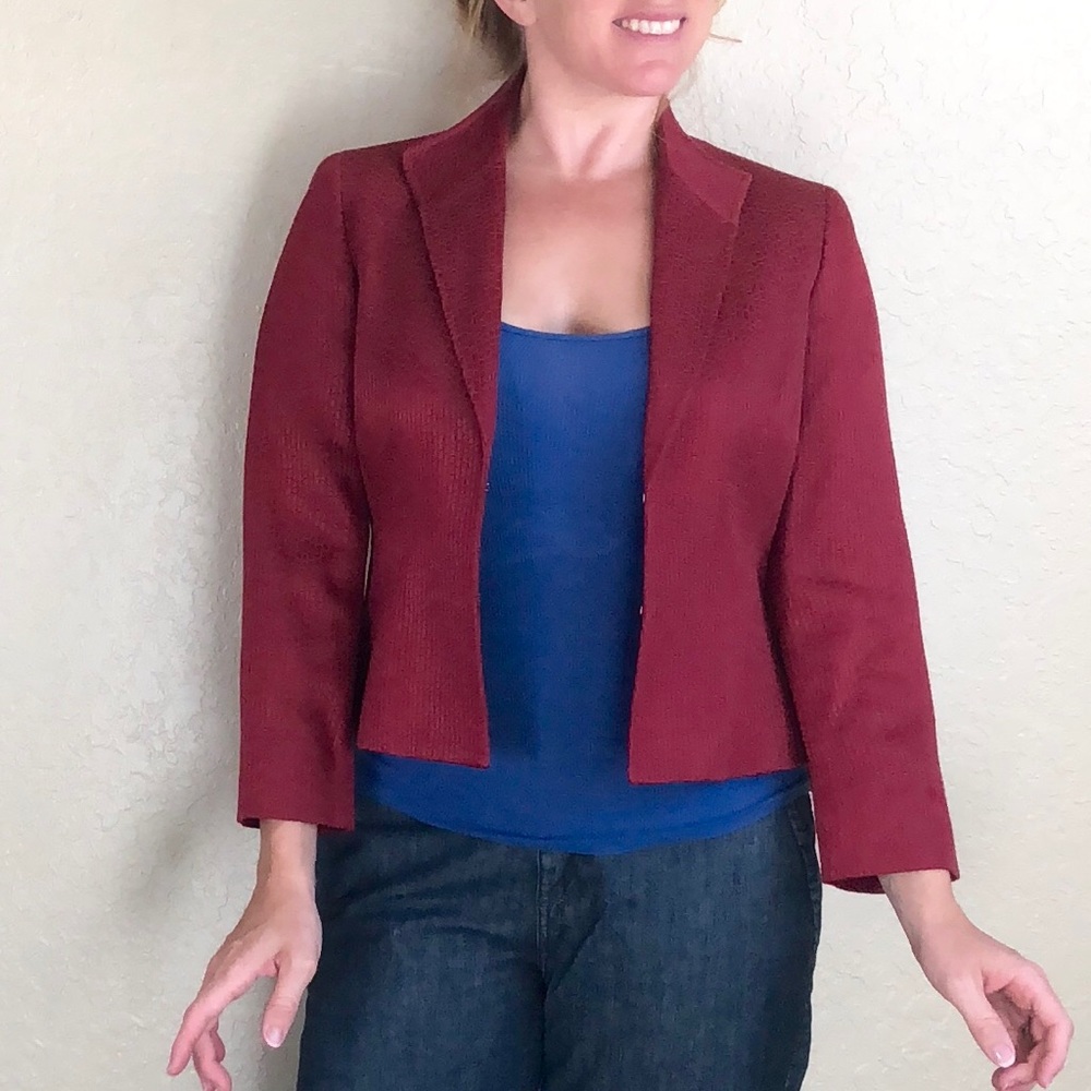 Anne Klein red textured sleek blazer 3/4 sleeves